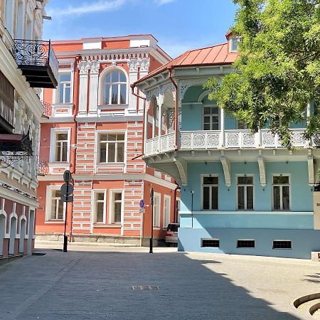 شقة Royal District Apt ♛ Tbilisi Center المظهر الخارجي الصورة